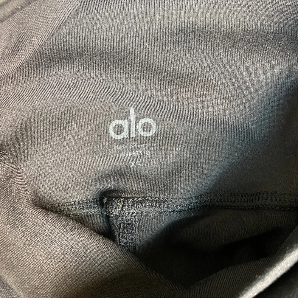 alo yoga High Waist Moto Legging size XS